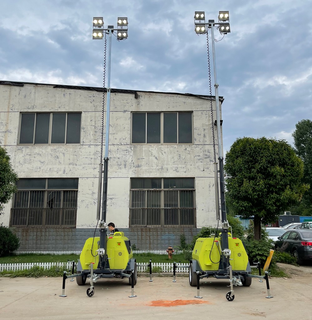 持續(xù)交貨中！山東思拓瑞克20臺(tái)9米移動(dòng)照明燈車陸續(xù)發(fā)貨發(fā)往蒙古國(guó)